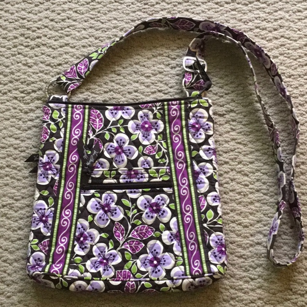 EUC Vera Bradley Plum Petals Crossbody Purse
